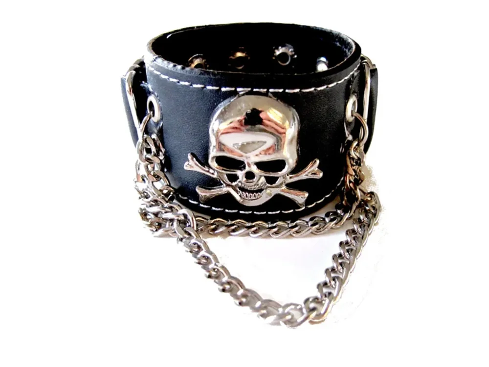 Svart läderarmband med dödskalle och kedjor - Bild 1
