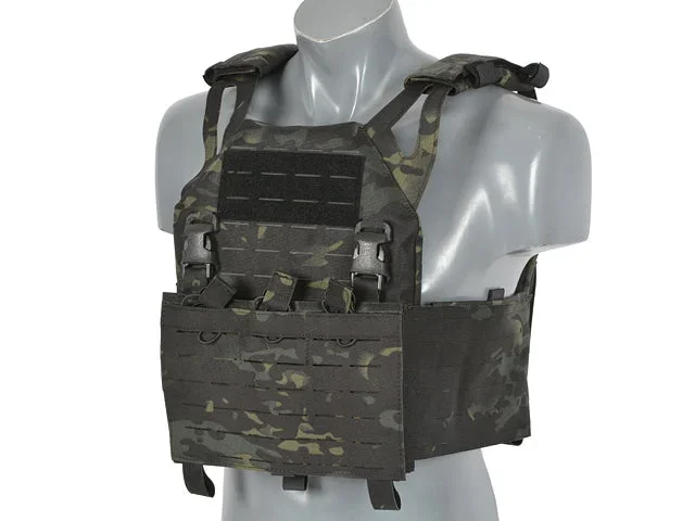 Buckle Up Operator Plate Carrier med AR15/AK-magasinlomme, laser-cut – Multicam Black - Bild 2