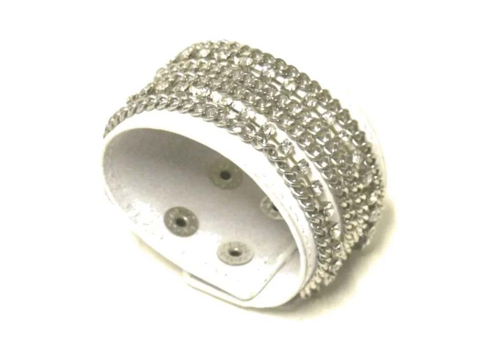 Brun Läderarmband med kedjor och strass
