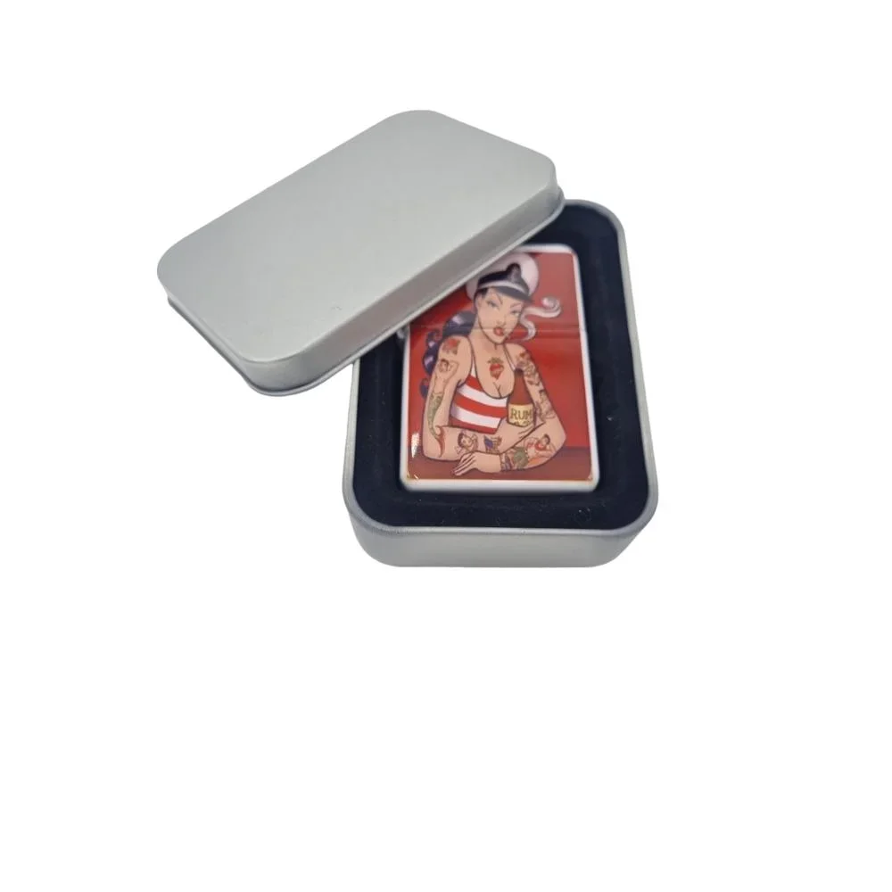 Bensintändare - Tattoo girl - Bild 1