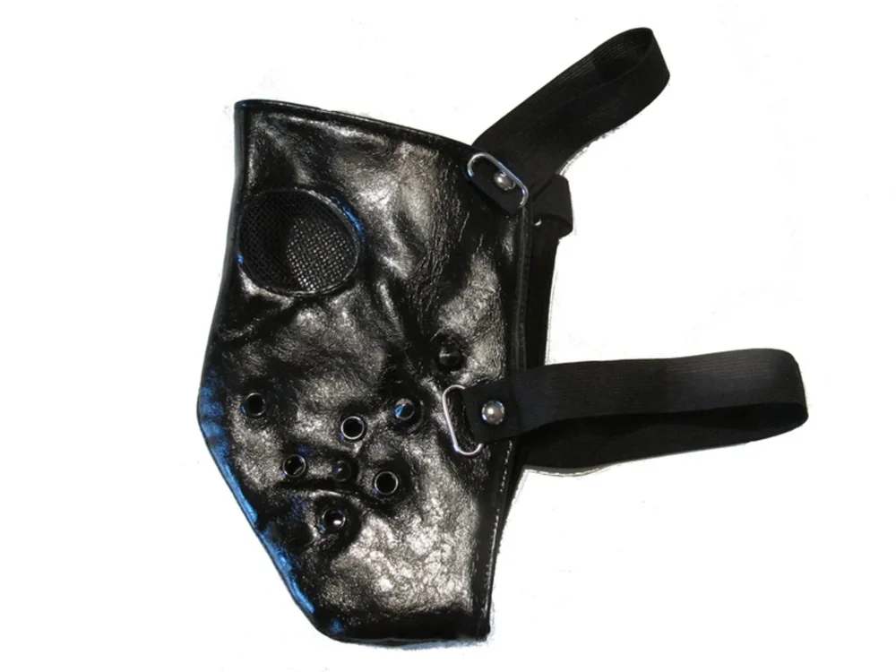 Lädermask med nitar - Bild 3