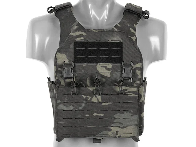 QRF Plate Carrier Buckle Up med AR15/AK-magasinlomme, laser-cut – Multicam Black - Bild 1