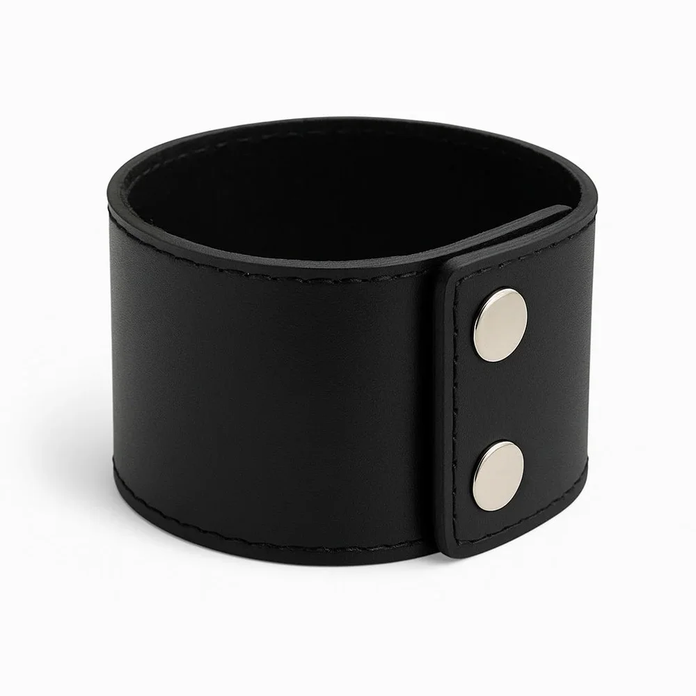 Bred svart läderarmband – justerbar tryckknapps stängning - Bild 3