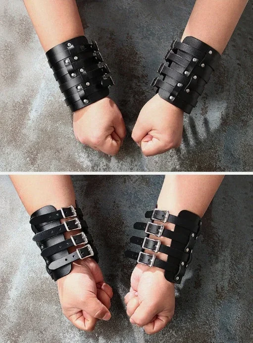 Svarta läderarmband med spännen – justerbara breda manschetter - Bild 3