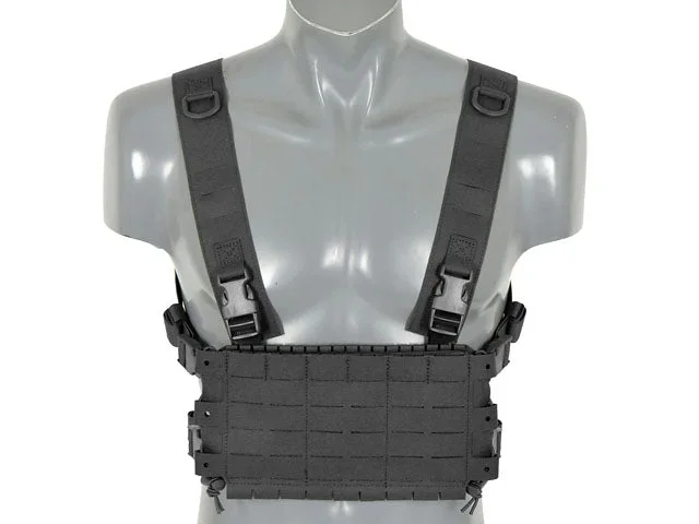 Chest Rig COMPACT – Buckle Up, MOLLE laser-cut Chest Rig COMPACT – Buckle Up, MOLLE laser-cut