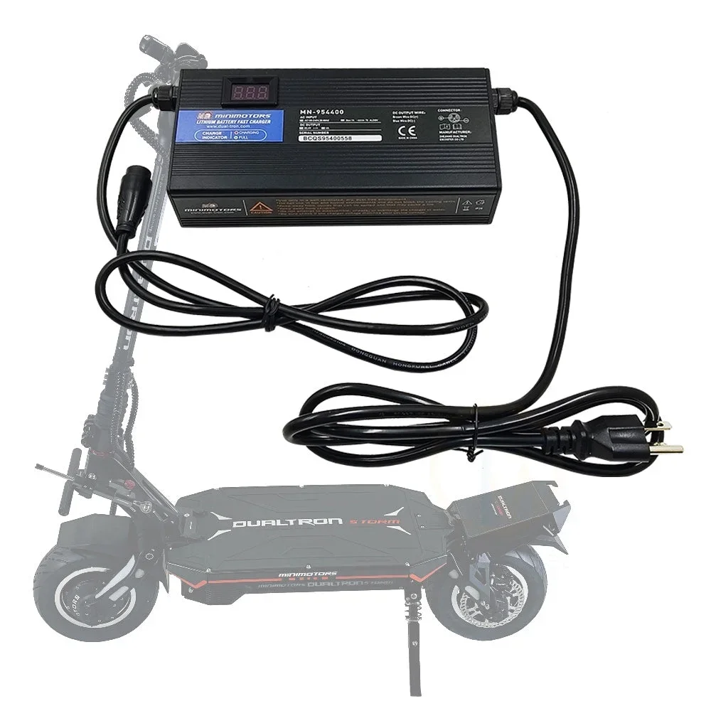 Dualtron 95.45V 4A Snabbladdare Med Display KN Port - Bild 3