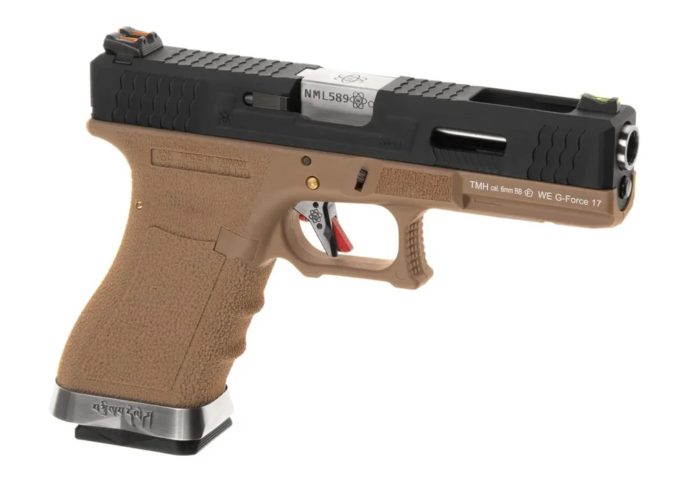 WE G-Force 17 BK Silver Barrel Metal Version GBB – Desert WE G-Force 17 BK Silver Barrel Metal Version GBB – Desert