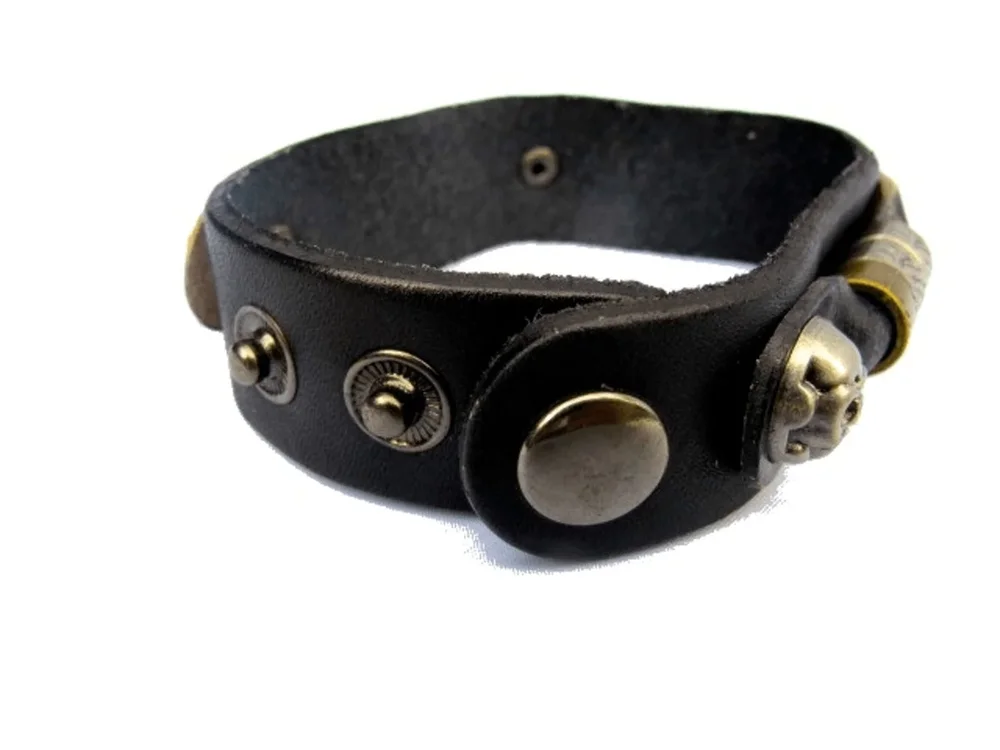 Svart läderarmband monster och ringar - Bild 2