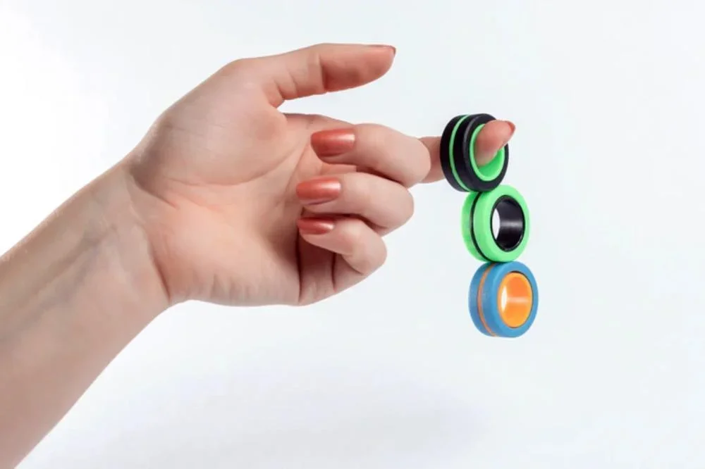 Magnetiska Ringar / Fidget Toys - Magnetkulor  Anti stress gul - Bild 3
