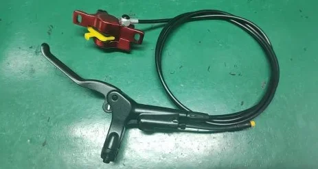Right Brake Assembly with cable, brake pad, brake caliper (conjunto de freno derecho ensamblado) for Inmotion RS - Bild 3