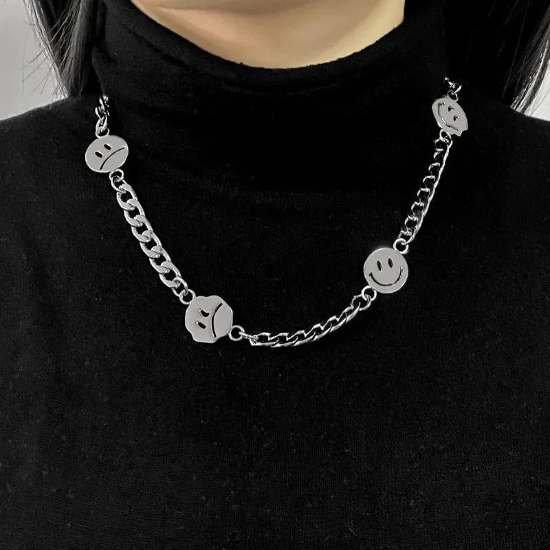 Silverfärgad kedjehalsband  Smiley - Bild 3