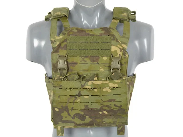 Buckle Up Operator Plate Carrier med AR15/AK-magasinlomme, laser-cut – Multicam Tropic - Bild 1