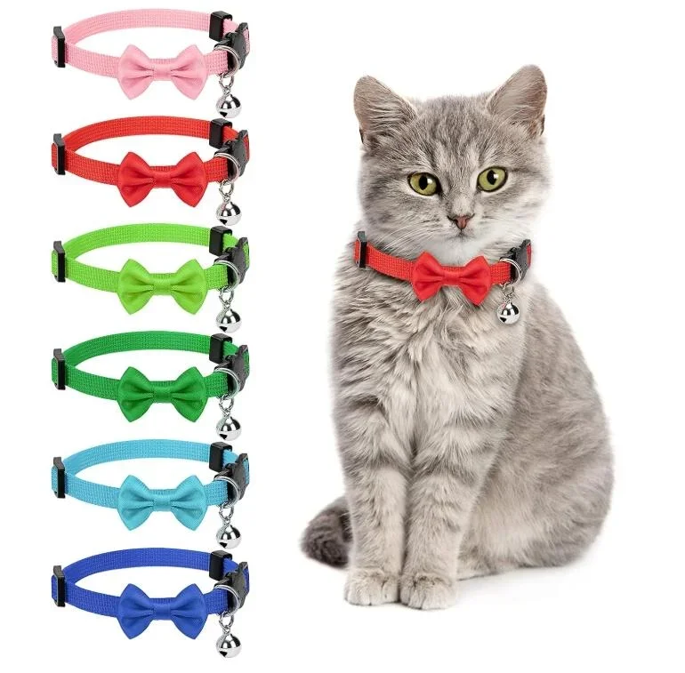 Röd Söta Katt-Halsband med Fluga och Bjällra - Justerbara och Bekväma - Bild 1