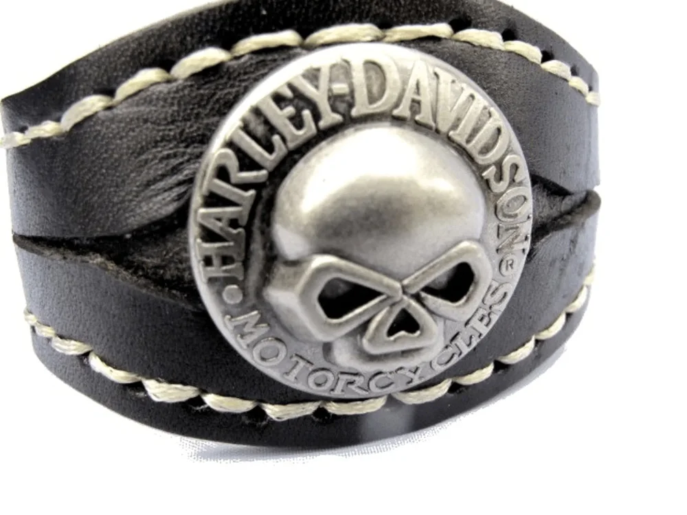 Svart läderarmband med döskalle - Bild 3