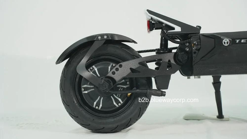 Teverun fighter SUPREME PLUS 60Ah, incl. fast charger + steering damper + TFT 4' display with NFC +GPS +full hydraulic brake - Bild 3