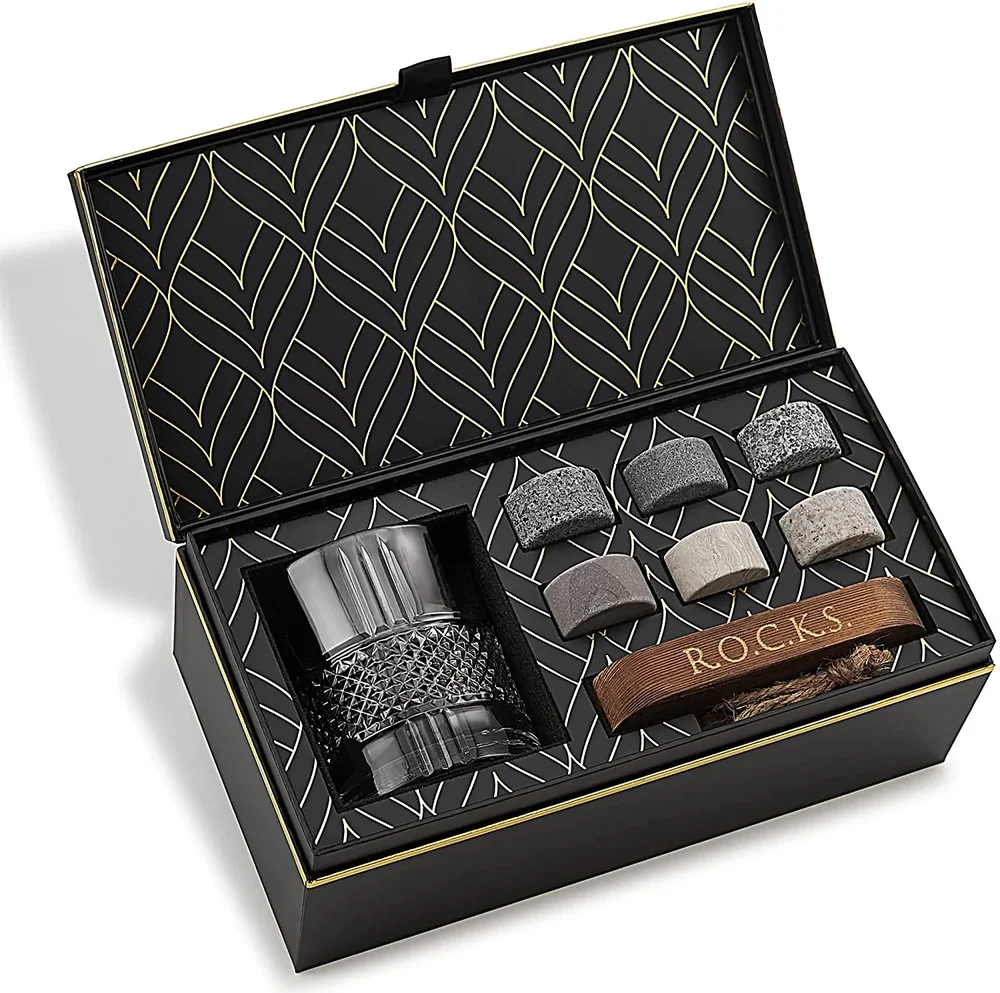 The Connoisseur’s Set – Whiskey set med återanvändbara iskuber The Connoisseur’s Set – Whiskey set med återanvändbara iskuber