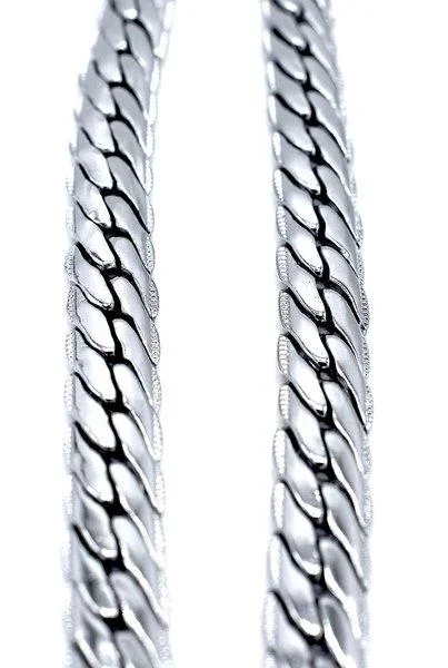 Silverfärgade kedjehalsband - Bild 2