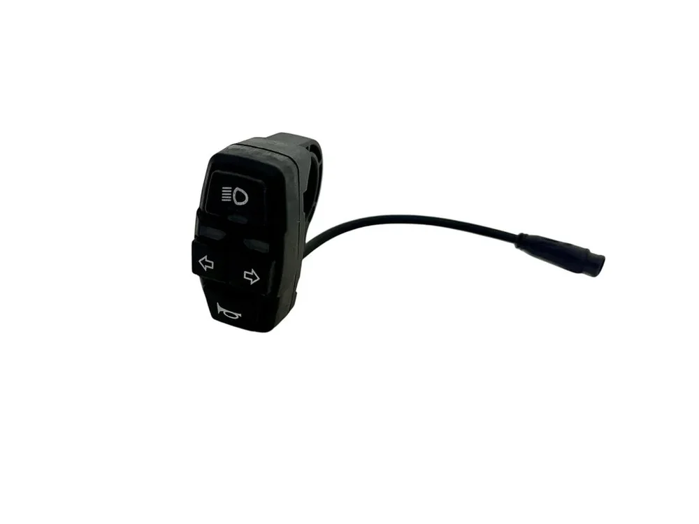 Lighting /claxon button (Botonera De luz y Bocina) Mantis 8 Lighting /claxon button (Botonera De luz y Bocina) Mantis 8
