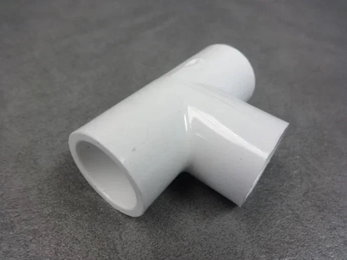 PVC T-rör 1/2″ hona CS PVC T-rör 1/2″ hona CS